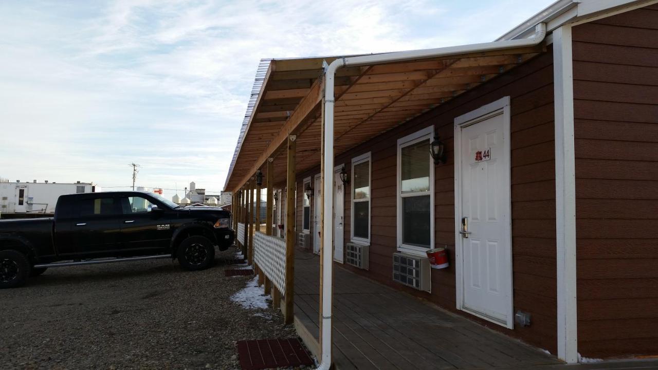 Bear'S Den Lodge Shaunavon Dış mekan fotoğraf